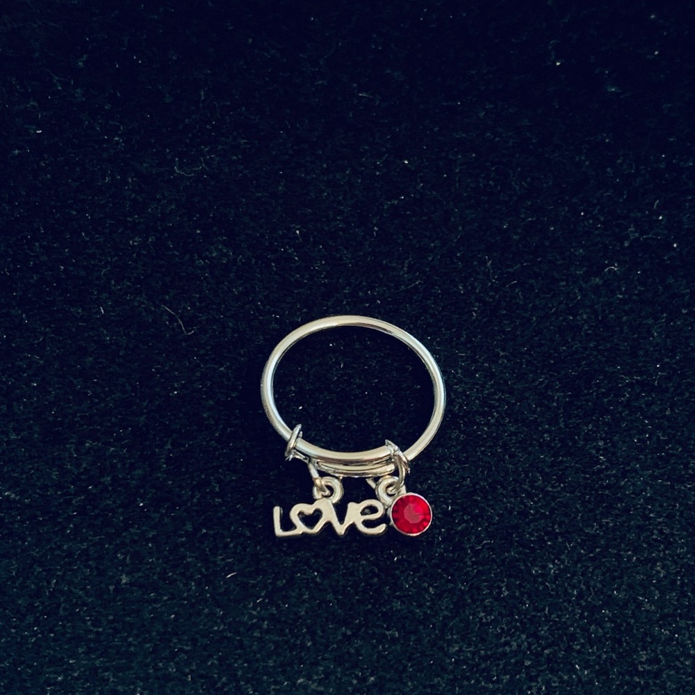 “Love” charm dangle ring with birthstone charm - Picture 6 of 8